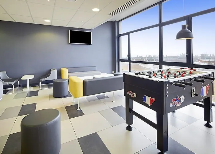 公寓式酒店 Tulip Residences 泰昂维